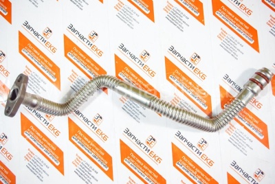 3287570 Трубка слива масла с турбины Трубка обратки CONNECTION TUR OIL DRAIN Cummins ISBe, ISDe Взаимозаменяемые номера:  3288410, 4894943, 3287571, 4897126